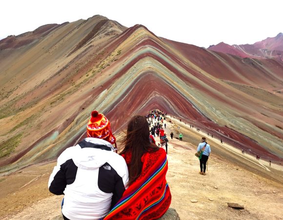 Tours en Cusco Machu Picchu y Montaña 7 colores 5 Días y 4 Noches